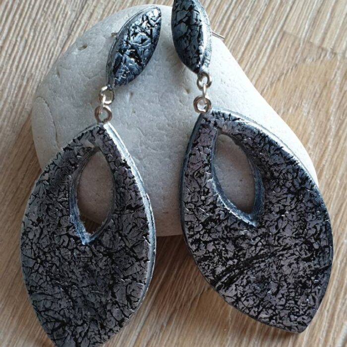 longues boucles d'oreilles navette effet metal fait main