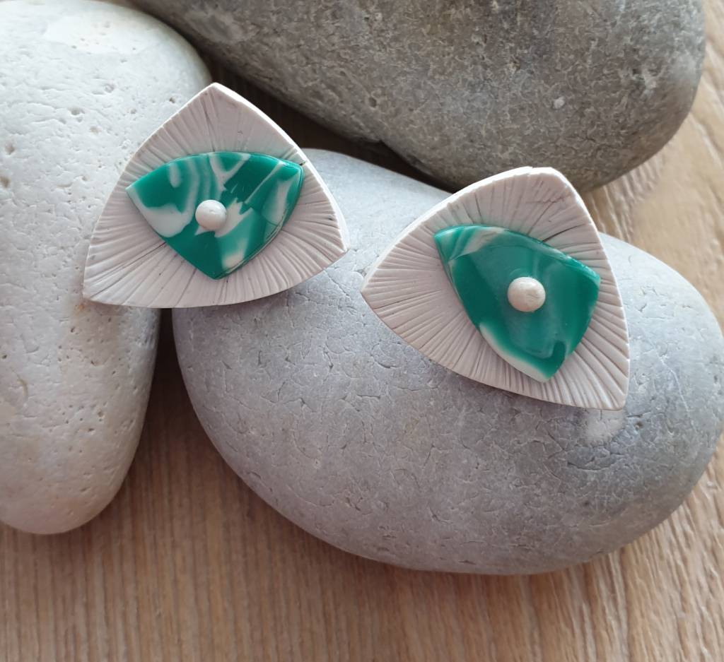 Boucles d'oreilles ecume faite main