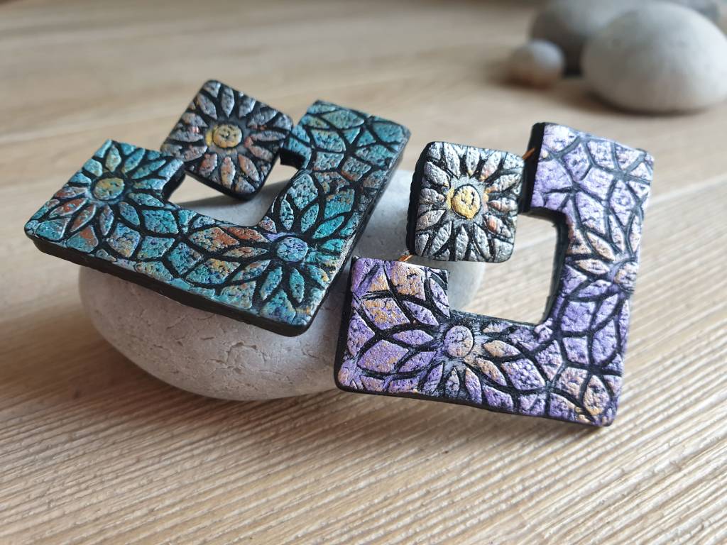 boucles d'oreilles fleurs mix media vice versa faites main